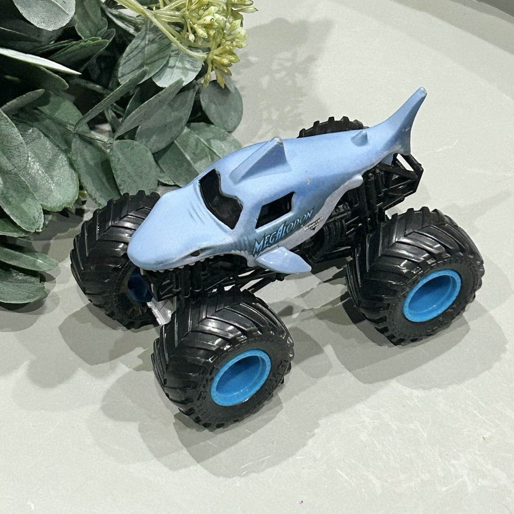 Spinmaster Monster Jam Megalodon Monster Truck 1:64‎ Monster Truck